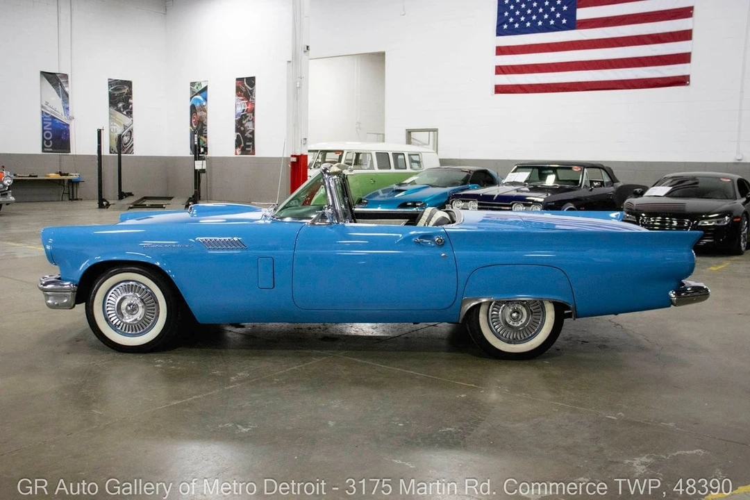 1957 Ford Thunderbird 1st Gen - Image 4 of 12
