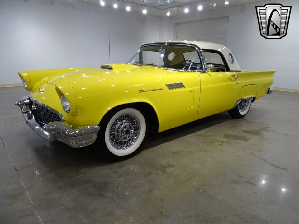 1957 Ford Thunderbird 1st Gen - Image 3 of 12