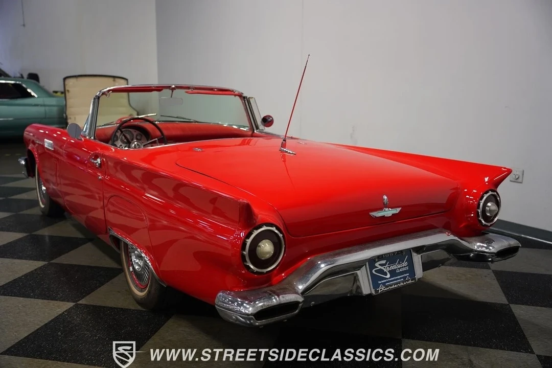 1957 Ford Thunderbird 1st Gen - Image 13 of 21
