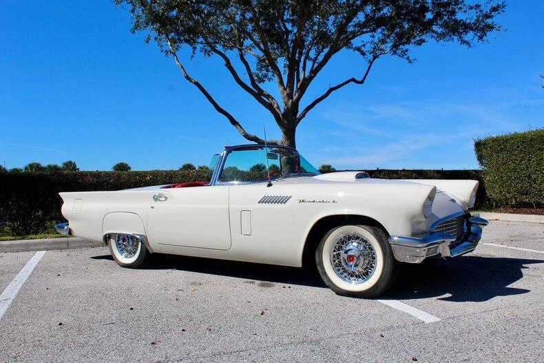 1957 Ford Thunderbird 1st Gen - Image 4 of 21
