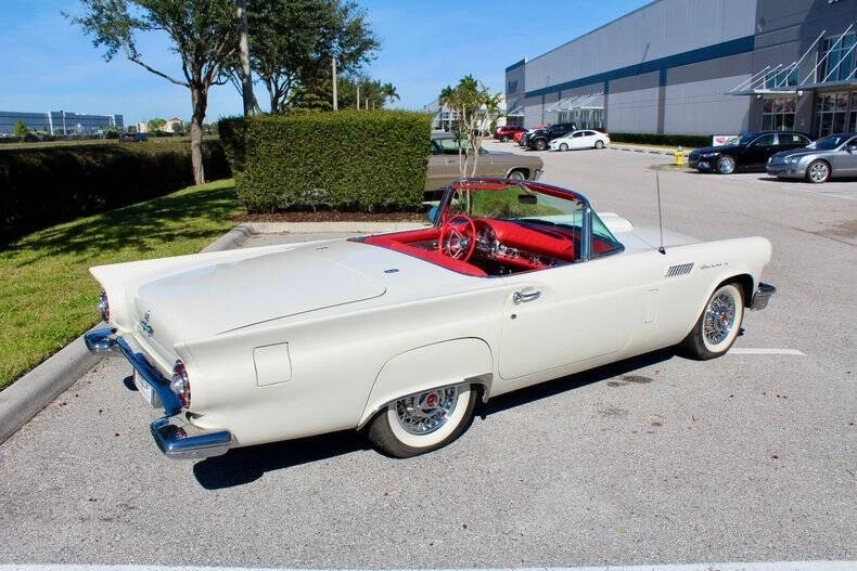 1957 Ford Thunderbird 1st Gen - Image 20 of 21