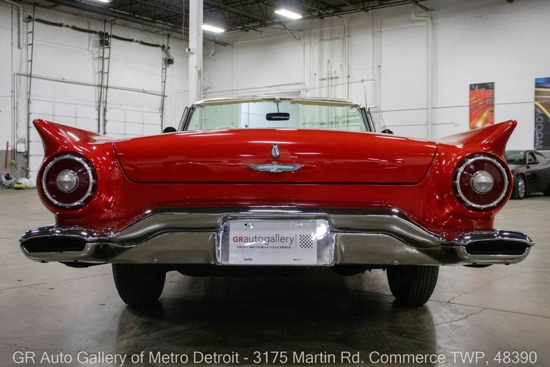 1957 Ford Thunderbird 1st Gen - Image 8 of 12