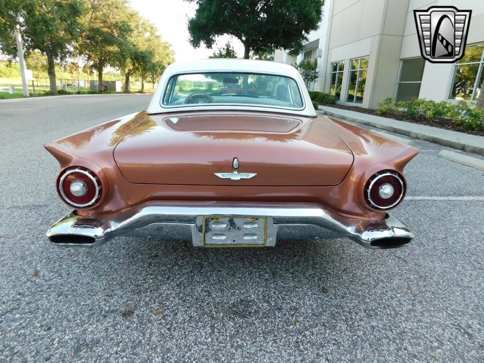 1957 Ford Thunderbird 1st Gen - Image 5 of 12