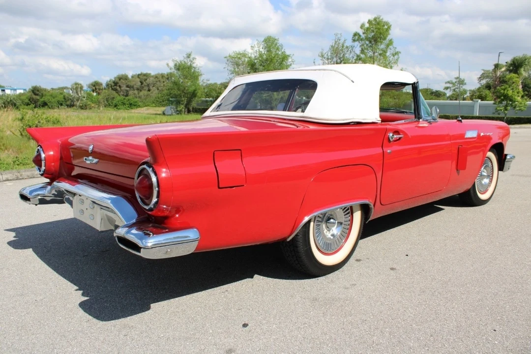 1957 Ford Thunderbird 1st Gen - Image 9 of 21