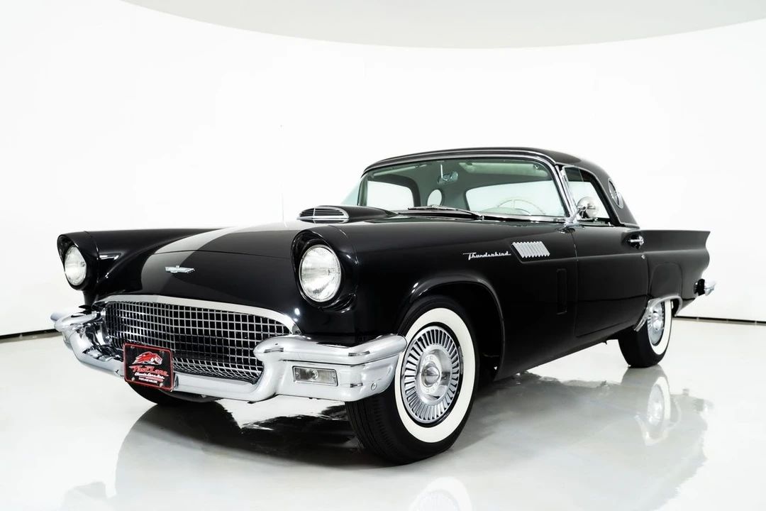 1957 Ford Thunderbird 1st Gen - Image 4 of 21