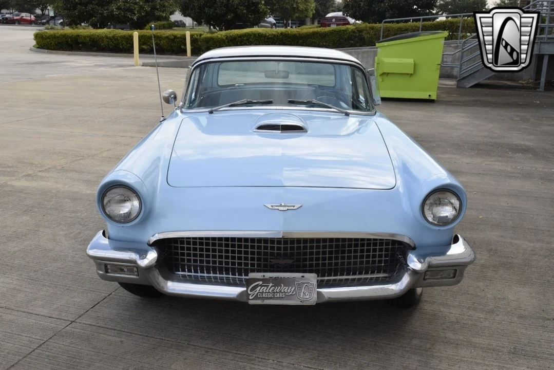 1957 Ford Thunderbird 1st Gen - Image 10 of 12