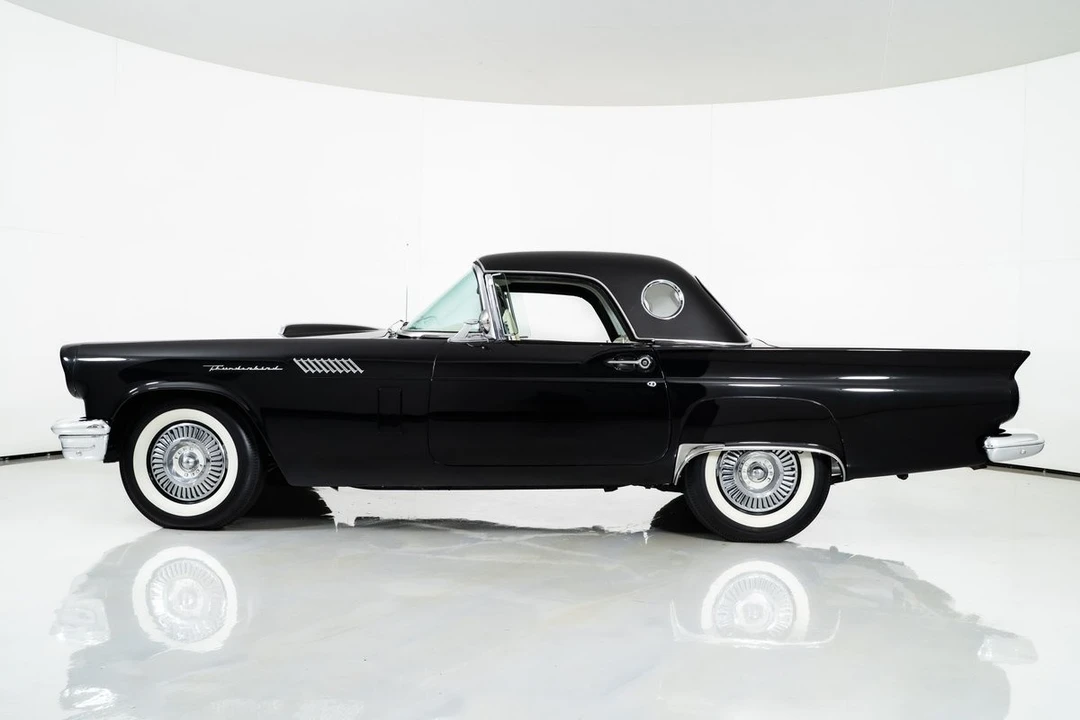 1957 Ford Thunderbird 1st Gen - Image 8 of 21