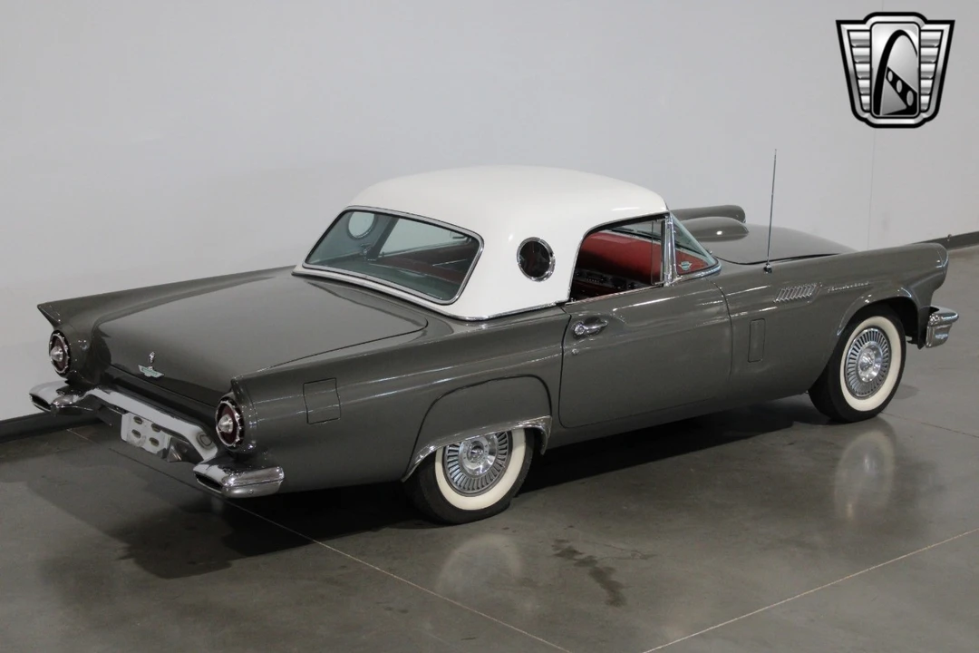 1957 Ford Thunderbird 1st Gen - Image 11 of 12
