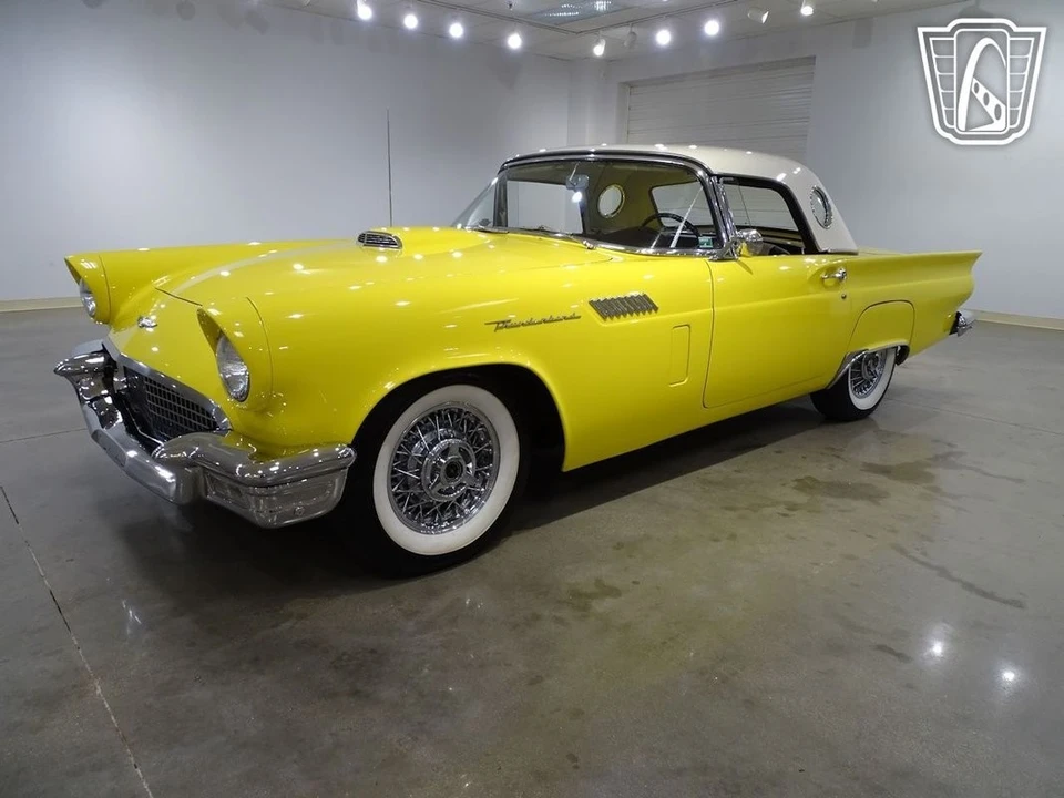 1957 Ford Thunderbird 1st Gen - Image 3 of 12