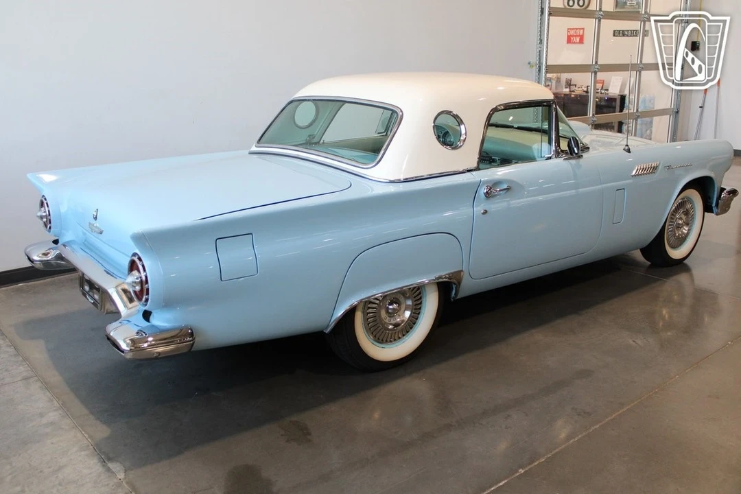 1957 Ford Thunderbird 1st Gen - Image 16 of 21