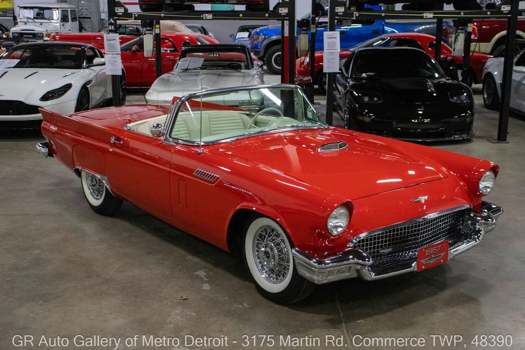 1957 Ford Thunderbird 1st Gen - Image 11 of 12