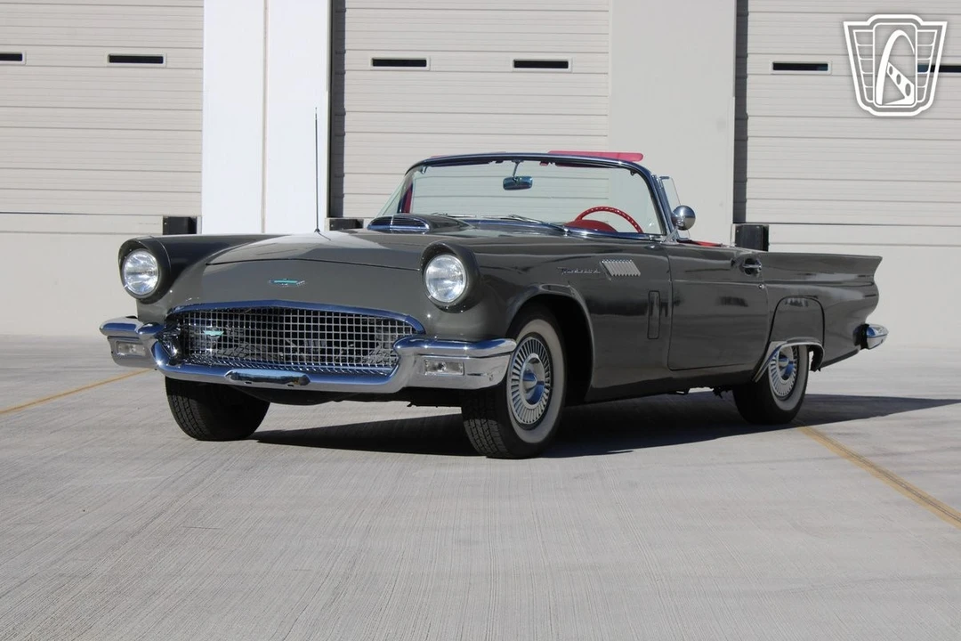 1957 Ford Thunderbird 1st Gen - Image 3 of 12