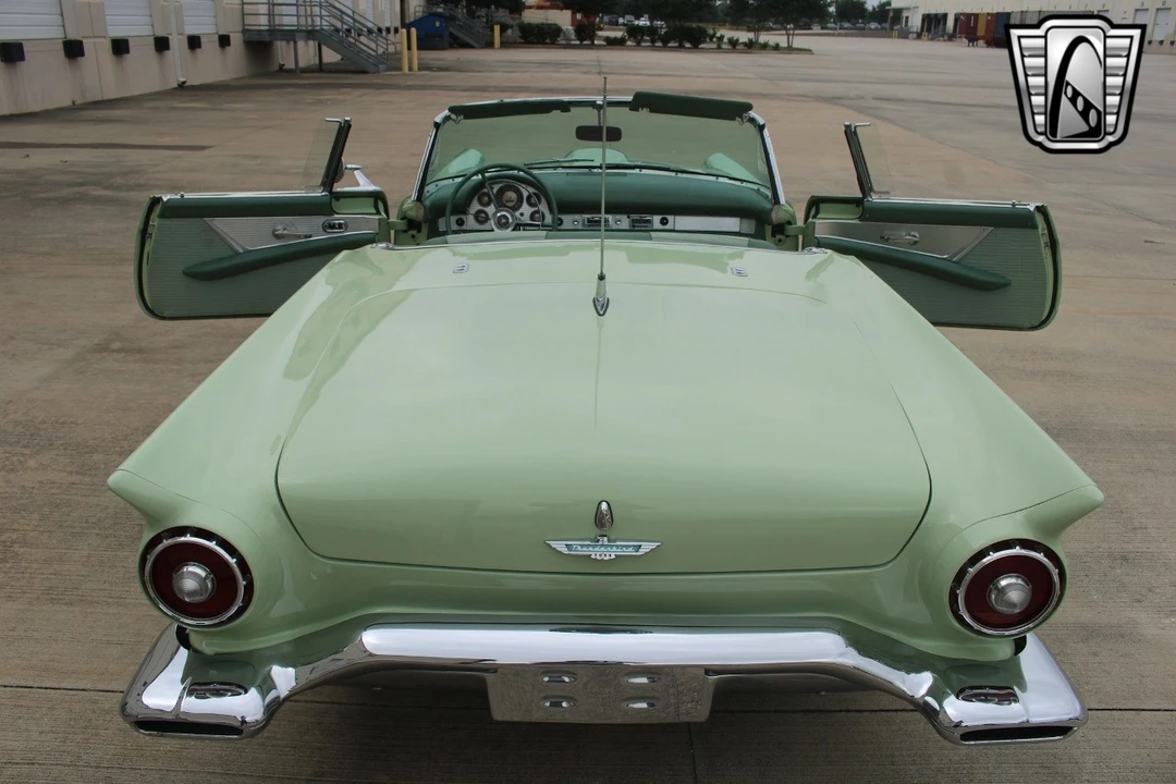 1957 Ford Thunderbird 1st Gen - Image 8 of 12