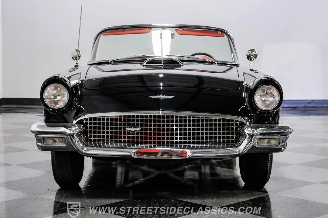 1957 Ford Thunderbird 1st Gen - Image 18 of 21