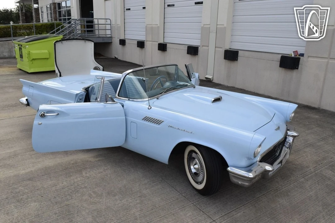 1957 Ford Thunderbird 1st Gen - Image 12 of 12
