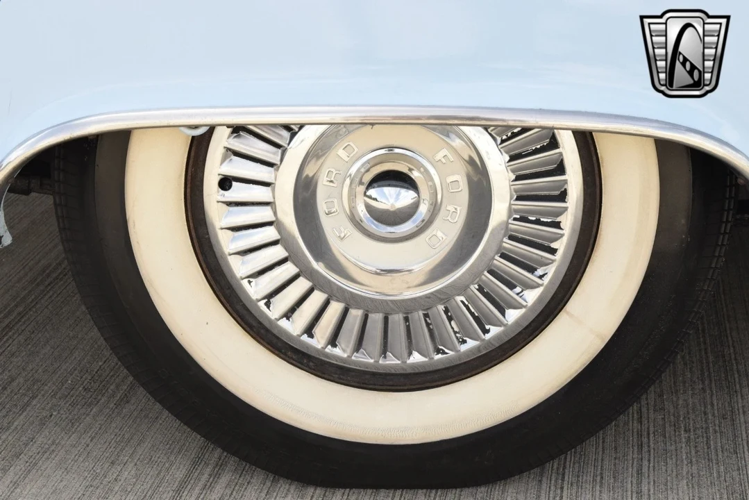 1957 Ford Thunderbird 1st Gen - Image 13 of 21