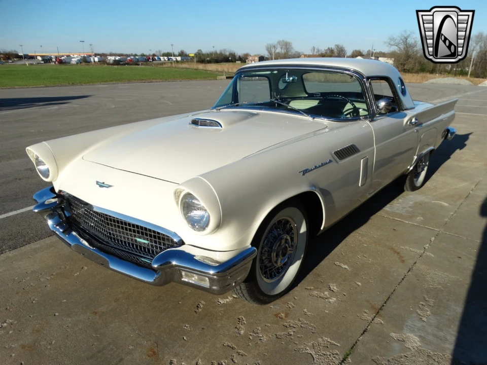 1957 Ford Thunderbird 1st Gen - Image 3 of 12