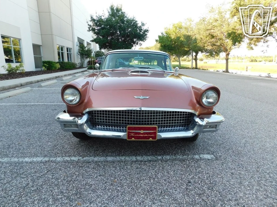 1957 Ford Thunderbird 1st Gen - Image 3 of 12