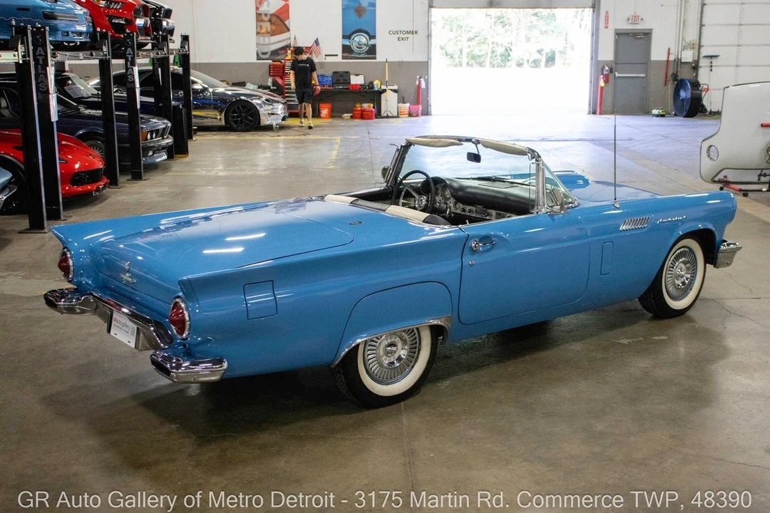 1957 Ford Thunderbird 1st Gen - Image 8 of 12