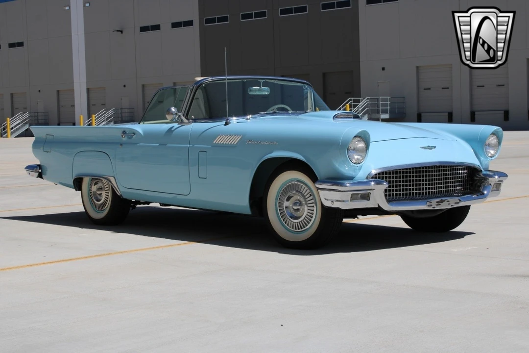 1957 Ford Thunderbird 1st Gen - Image 8 of 12
