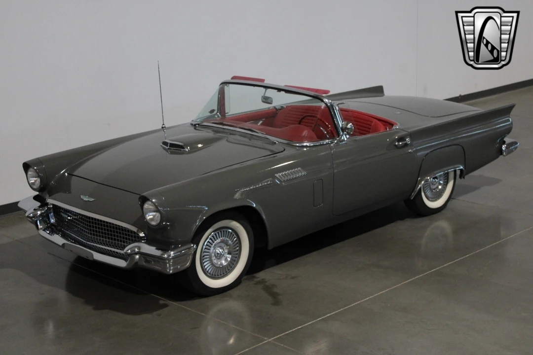 1957 Ford Thunderbird 1st Gen - Image 12 of 12
