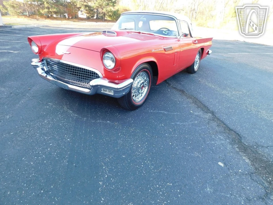 1957 Ford Thunderbird 1st Gen - Image 4 of 12