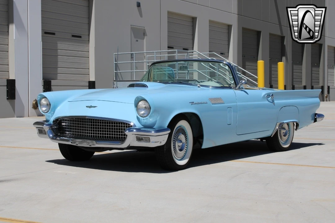 1957 Ford Thunderbird 1st Gen - Image 4 of 12