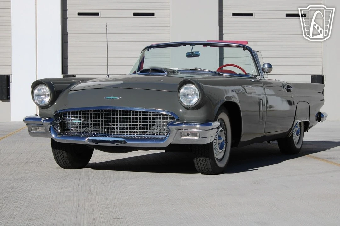 1957 Ford Thunderbird 1st Gen - Image 4 of 12