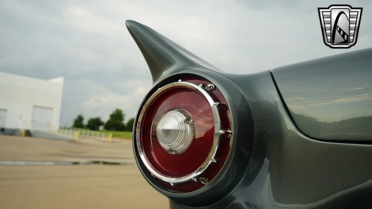 1957 Ford Thunderbird 1st Gen - Image 16 of 21