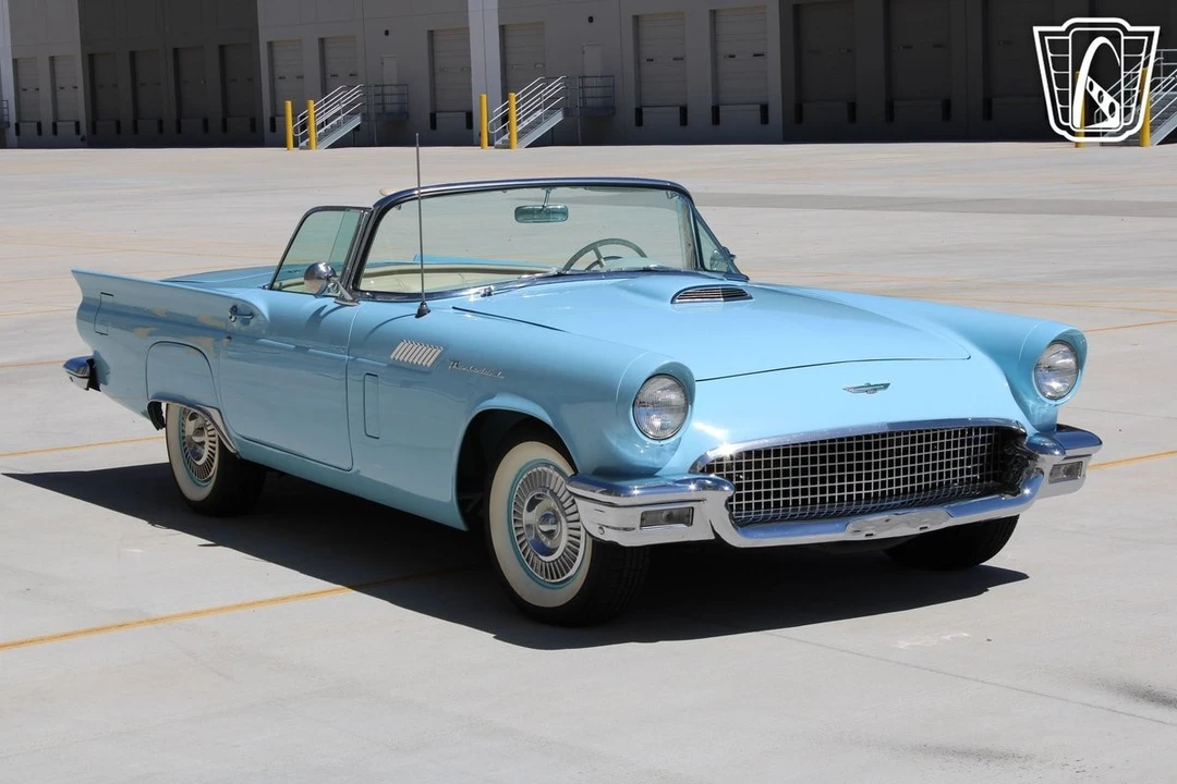1957 Ford Thunderbird 1st Gen - Image 6 of 12