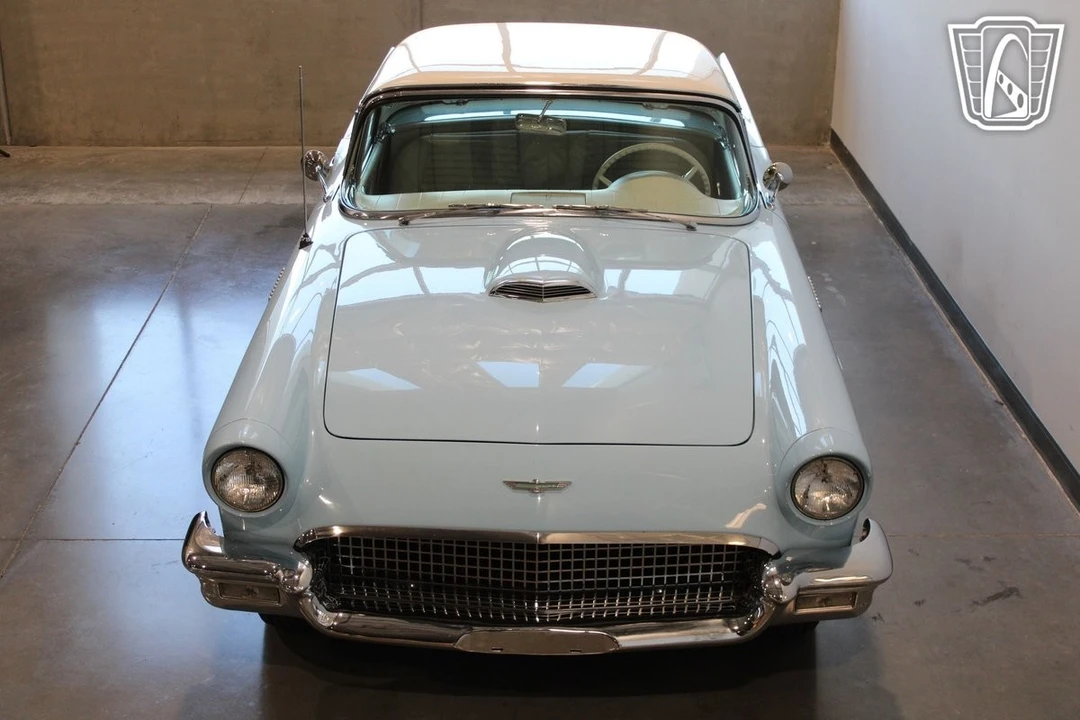 1957 Ford Thunderbird 1st Gen - Image 9 of 21