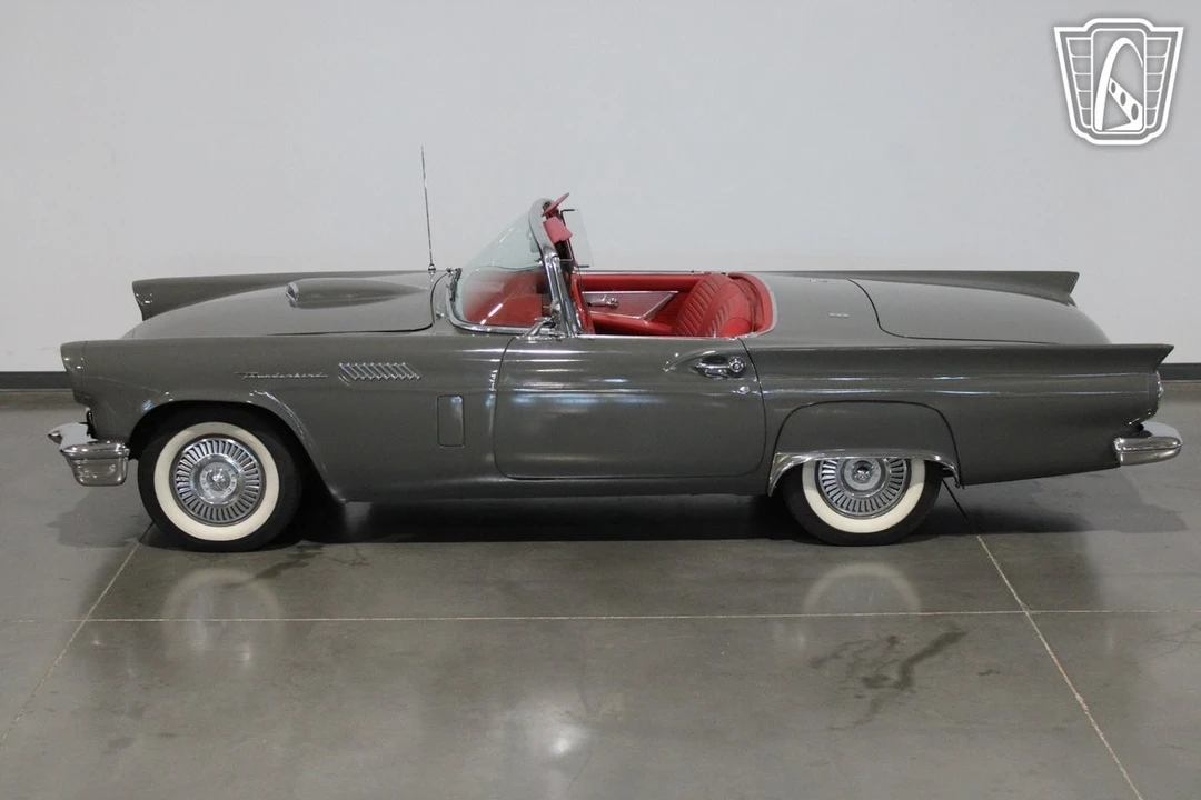 1957 Ford Thunderbird 1st Gen - Image 12 of 12