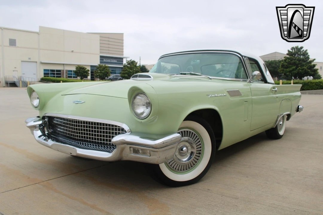 1957 Ford Thunderbird 1st Gen - Image 11 of 12