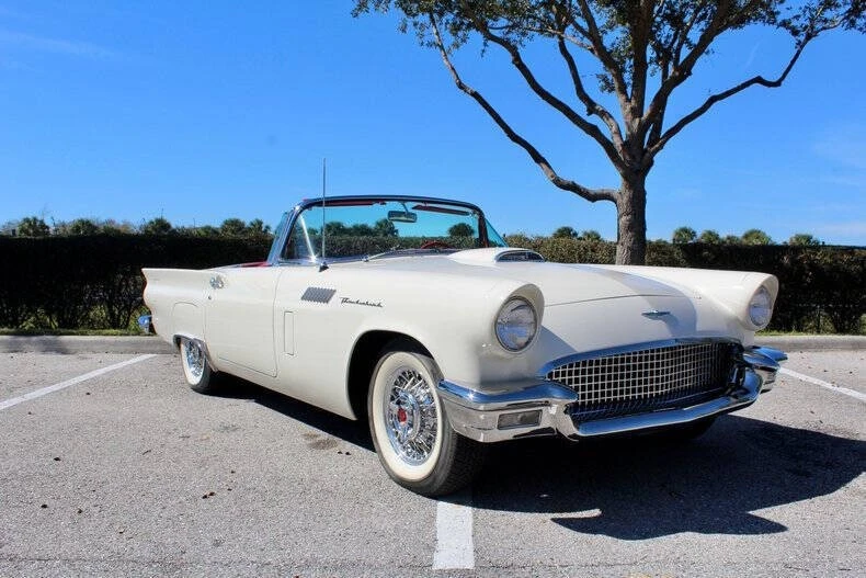 1957 Ford Thunderbird 1st Gen - Image 5 of 21