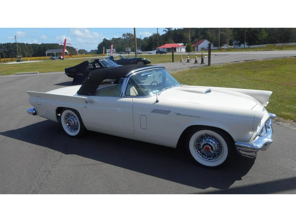 1957 Ford Thunderbird 1st Gen - Image 3 of 11