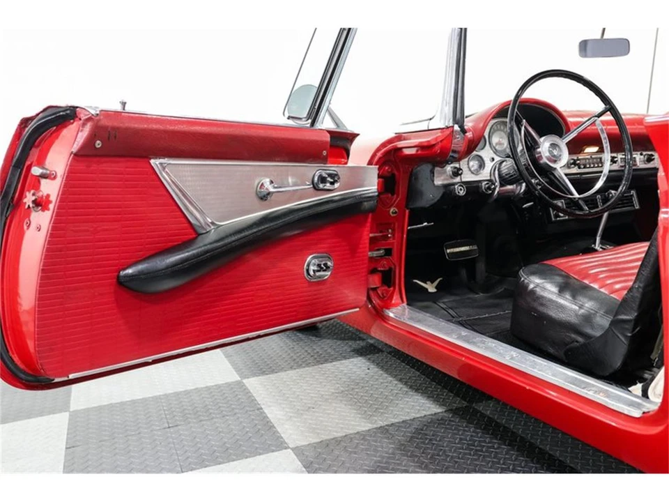 1957 Ford Thunderbird 1st Gen - Image 21 of 31