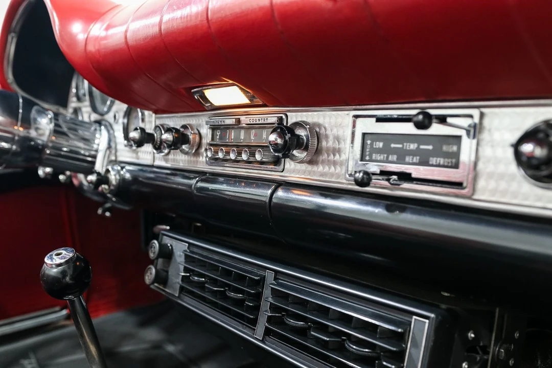 1957 Ford Thunderbird 1st Gen - Image 28 of 31