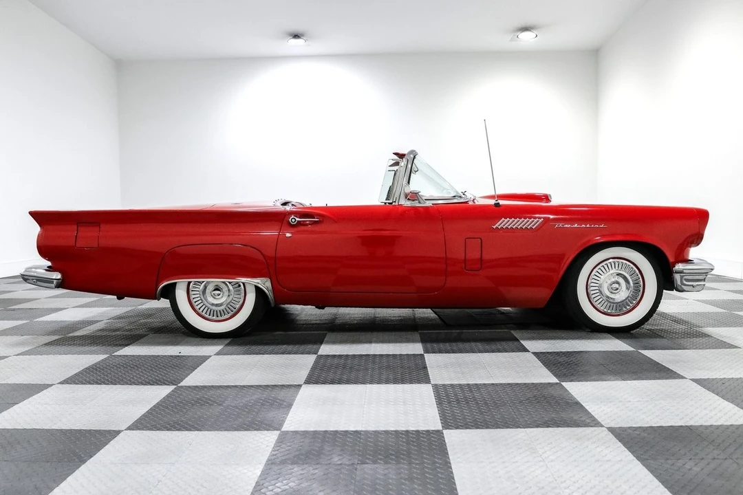 1957 Ford Thunderbird 1st Gen - Image 12 of 31