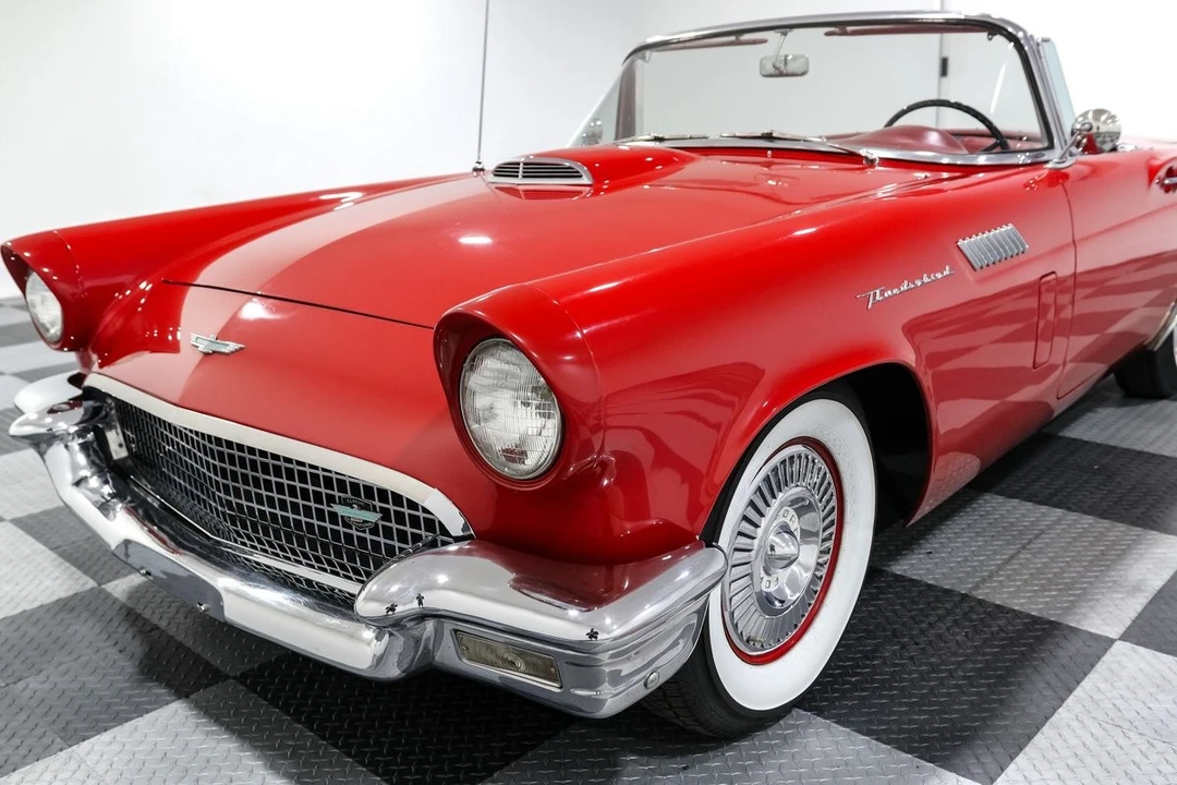 1957 Ford Thunderbird 1st Gen - Image 19 of 21