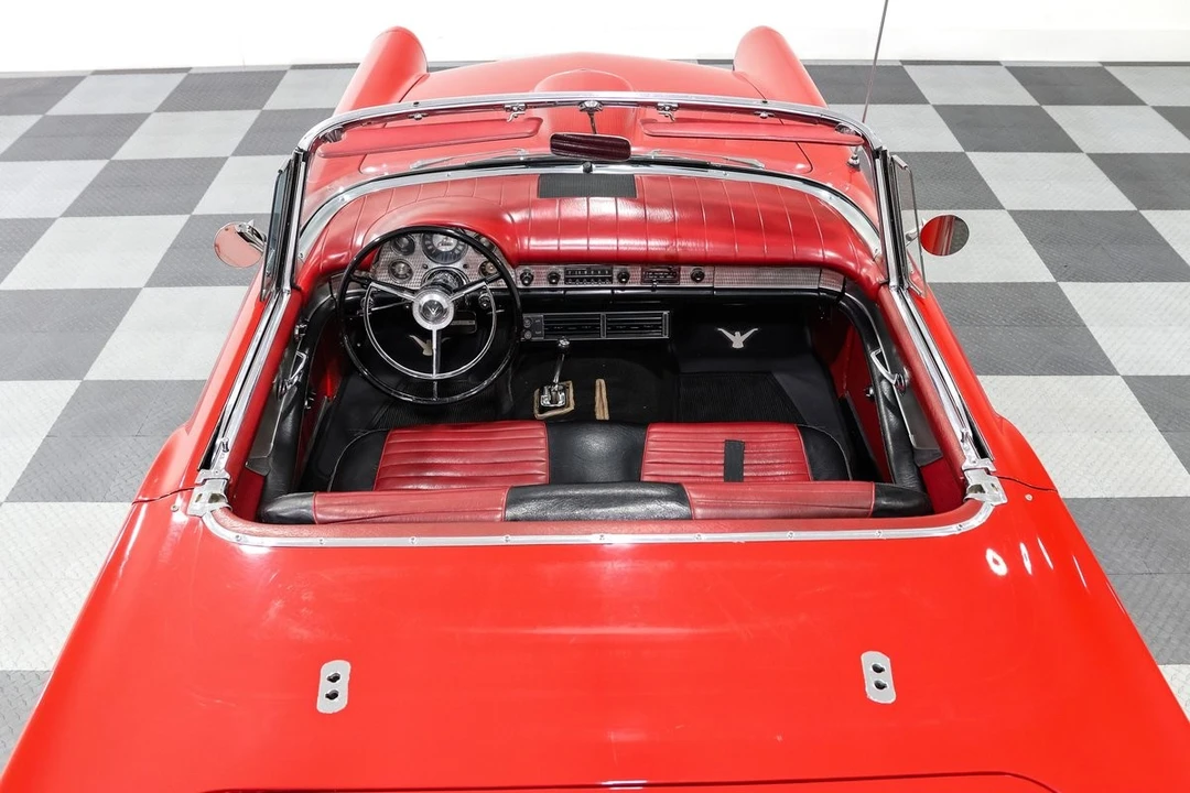 1957 Ford Thunderbird 1st Gen - Image 25 of 31