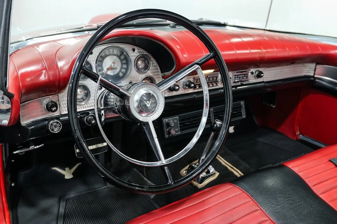 1957 Ford Thunderbird 1st Gen - Image 22 of 31
