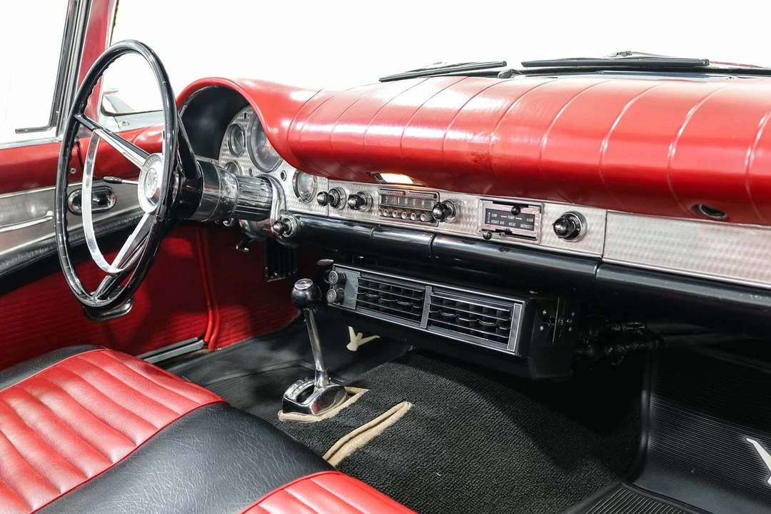 1957 Ford Thunderbird 1st Gen - Image 27 of 31