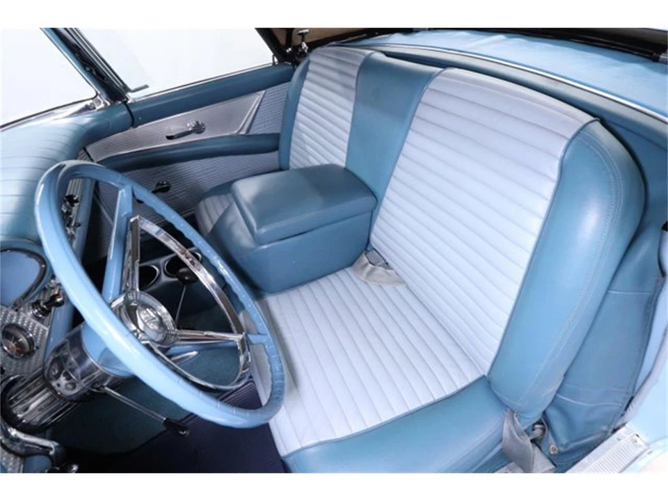1957 Ford Thunderbird 1st Gen - Image 21 of 31