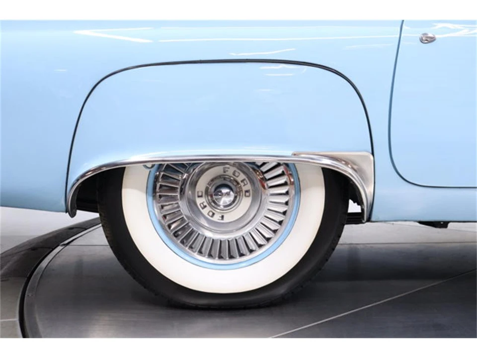 1957 Ford Thunderbird 1st Gen - Image 30 of 31