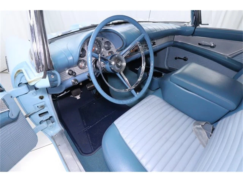 1957 Ford Thunderbird 1st Gen - Image 15 of 31