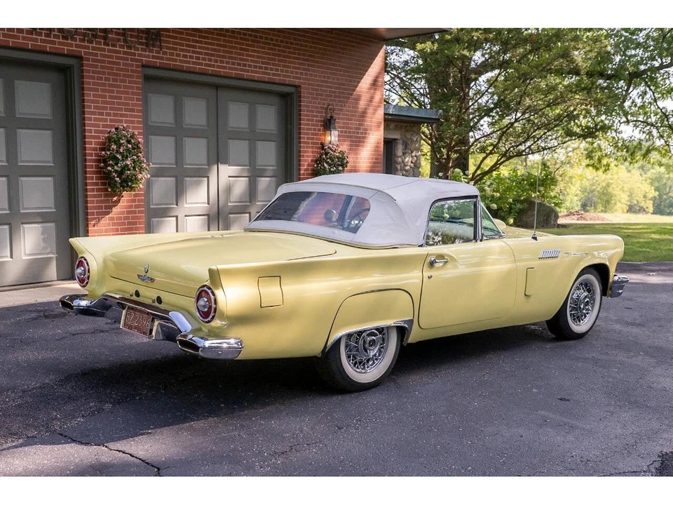 1957 Ford Thunderbird 1st Gen - Image 12 of 31