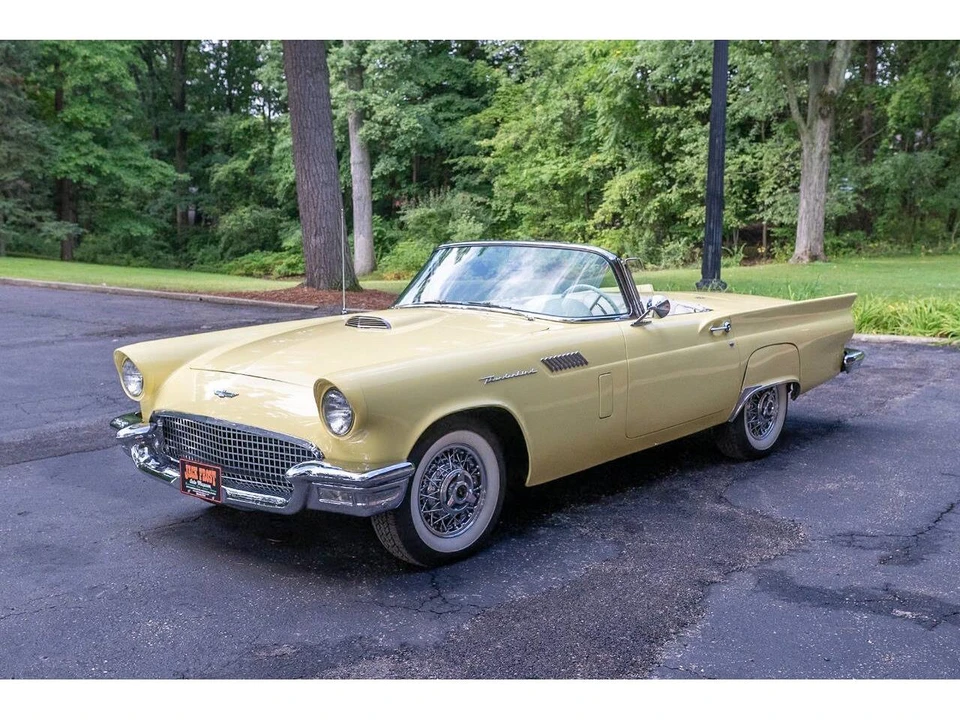 1957 Ford Thunderbird 1st Gen - Image 7 of 31