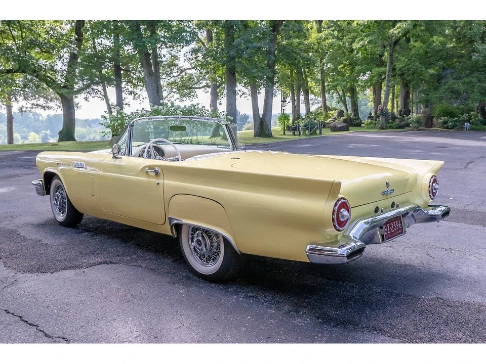 1957 Ford Thunderbird 1st Gen - Image 5 of 31