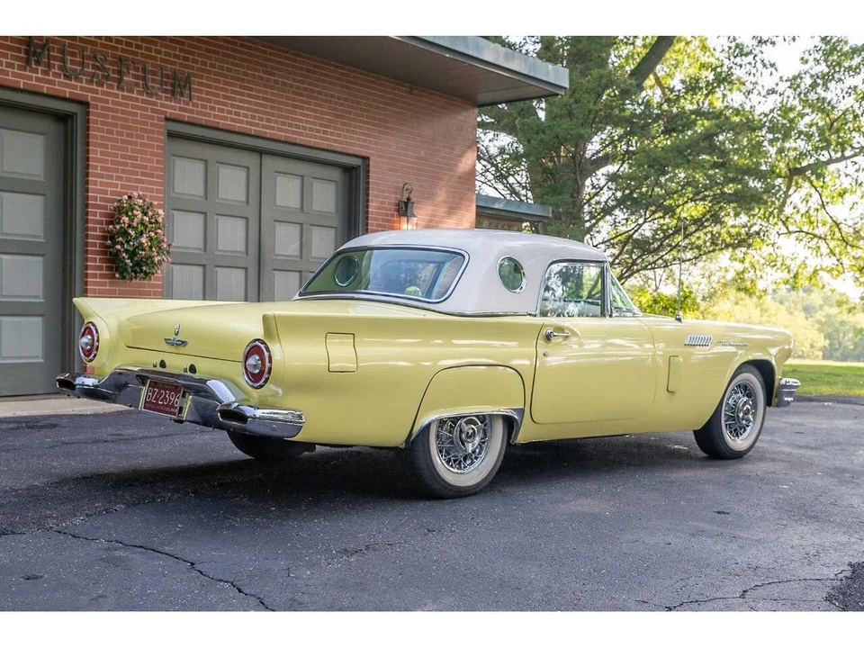 1957 Ford Thunderbird 1st Gen - Image 20 of 31