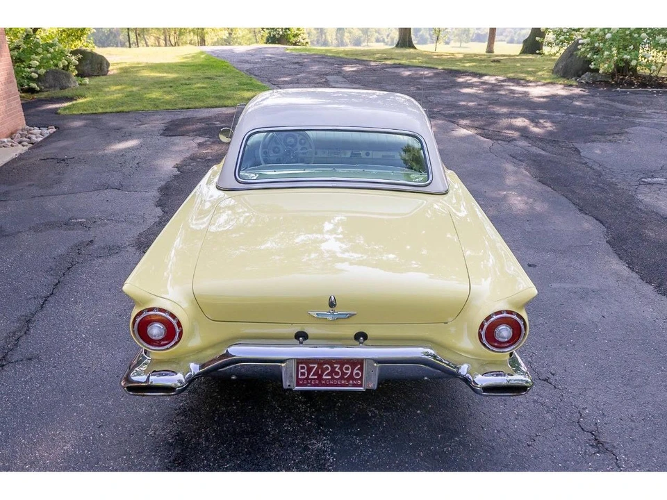 1957 Ford Thunderbird 1st Gen - Image 30 of 31